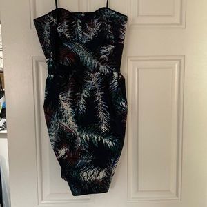 Club Monaco strapless dress